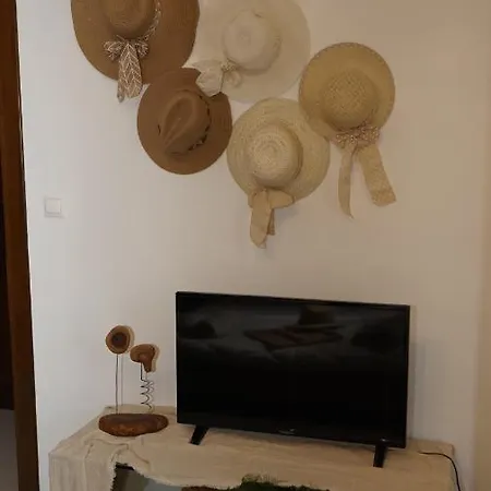 Mary's Luxury Apartament Agria