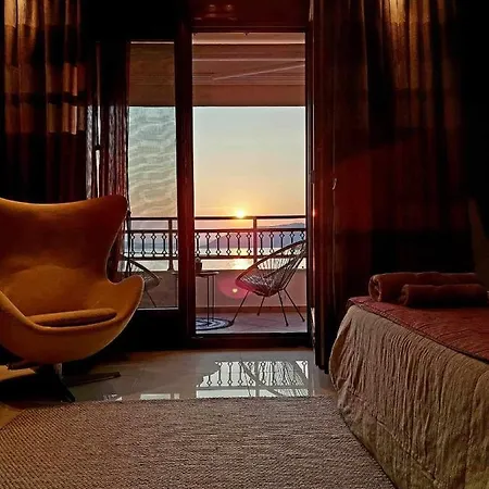 Apartament Mary's Luxury Agria