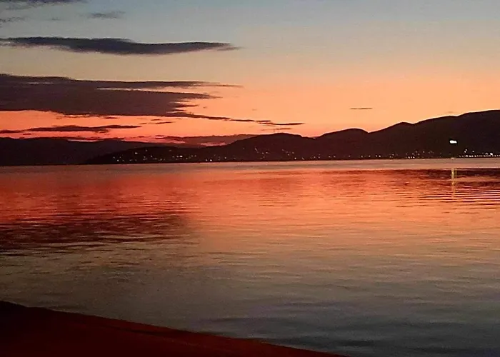 Mary's Luxury Apartment Agria