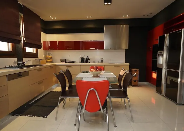 Mary's Luxury Apartment *