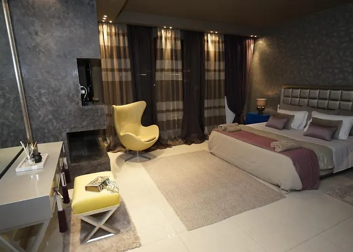 Mary's Luxury Apartment