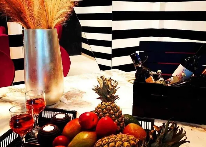 Mary's Luxury Apartment